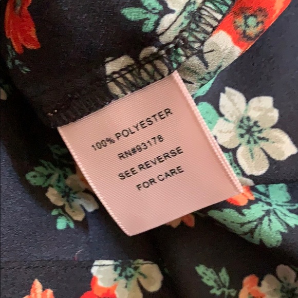 NWT Philosophy Blouse - Picture 5 of 5